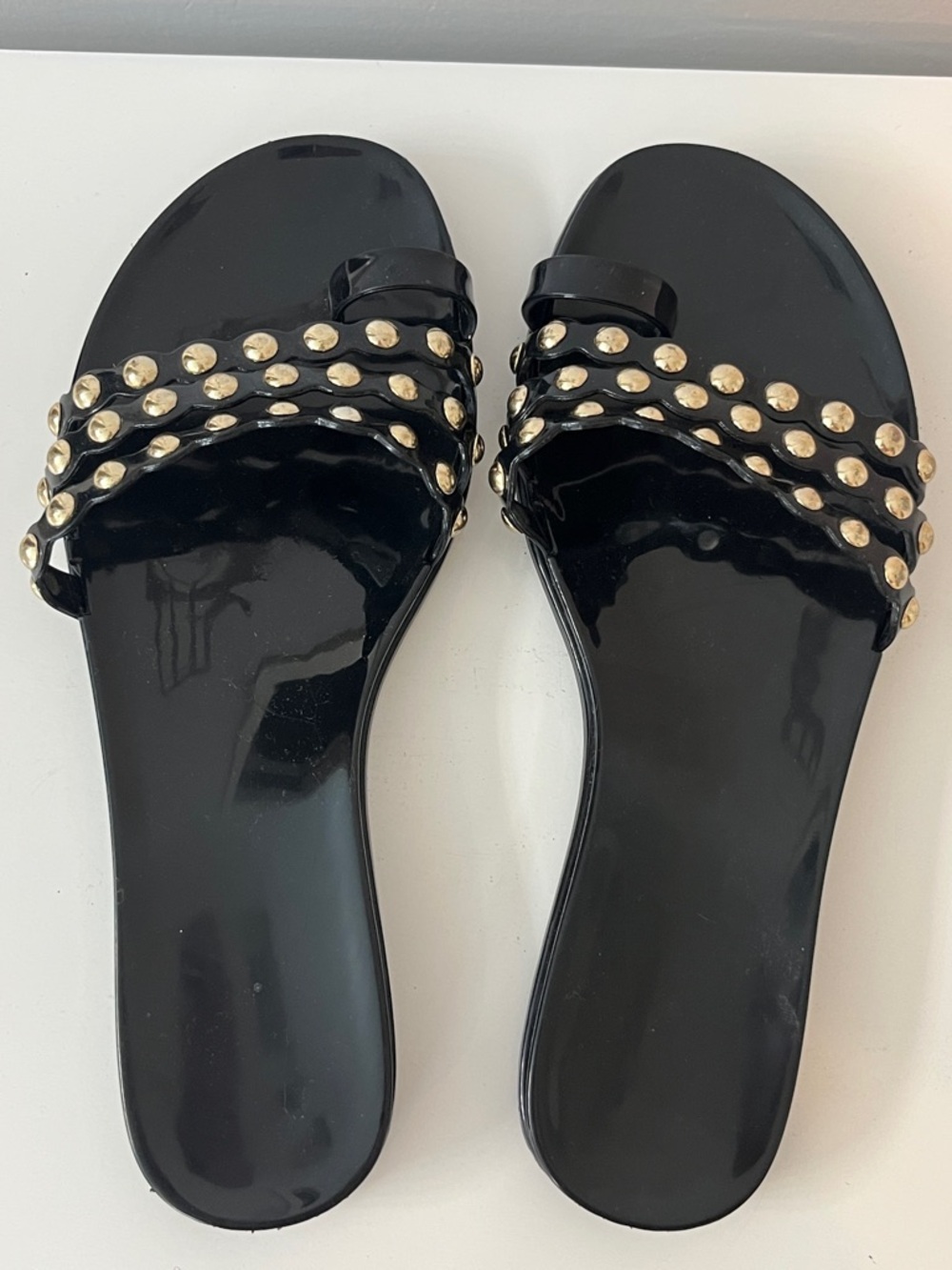 Vince Camuto Studded Elishenta Jelly Slides size 8.